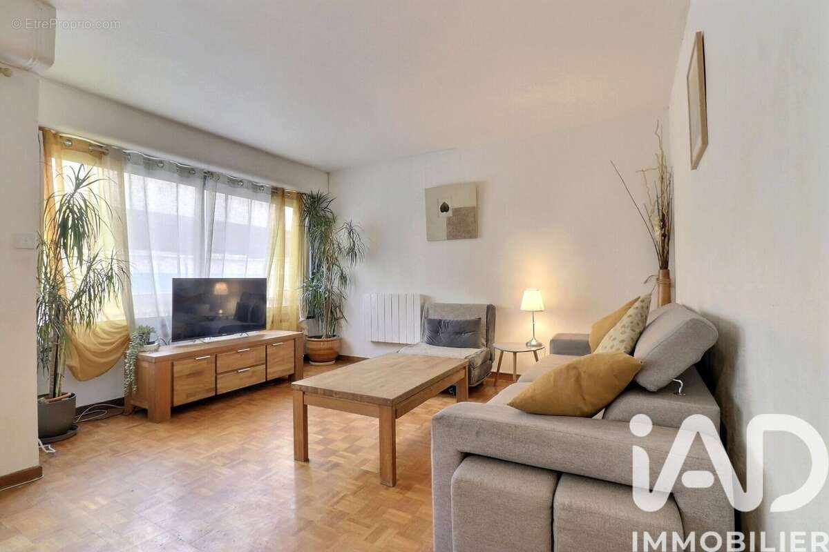 Photo 4 - Appartement à MARSEILLE-9E