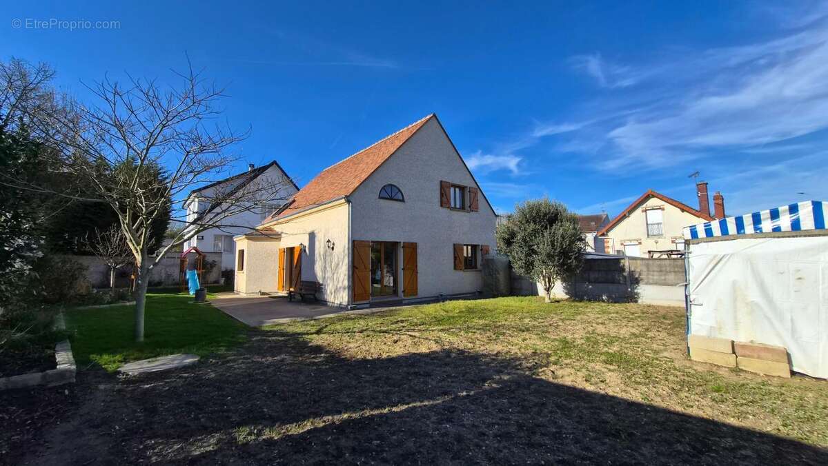 Maison à LONGPONT-SUR-ORGE