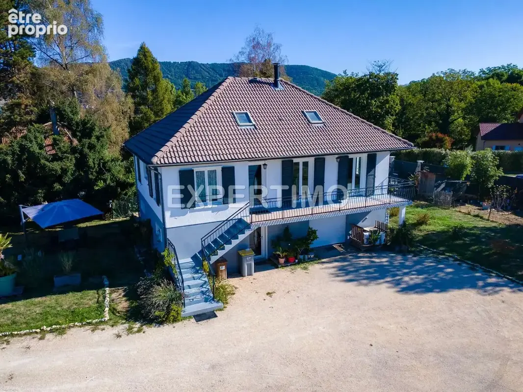 Maison à REAUMONT