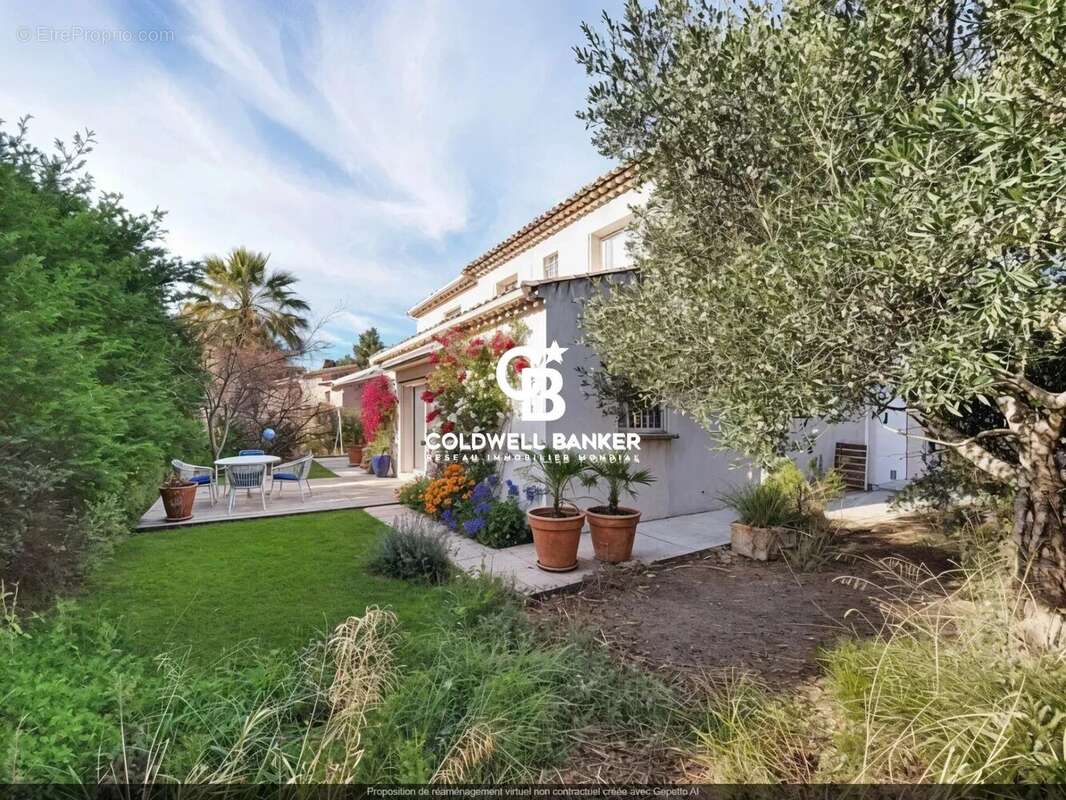 Maison à SAINT-RAPHAEL