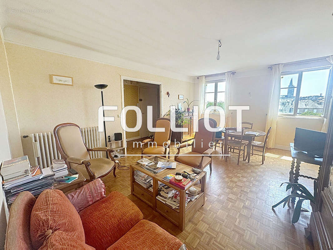Appartement à COUTANCES