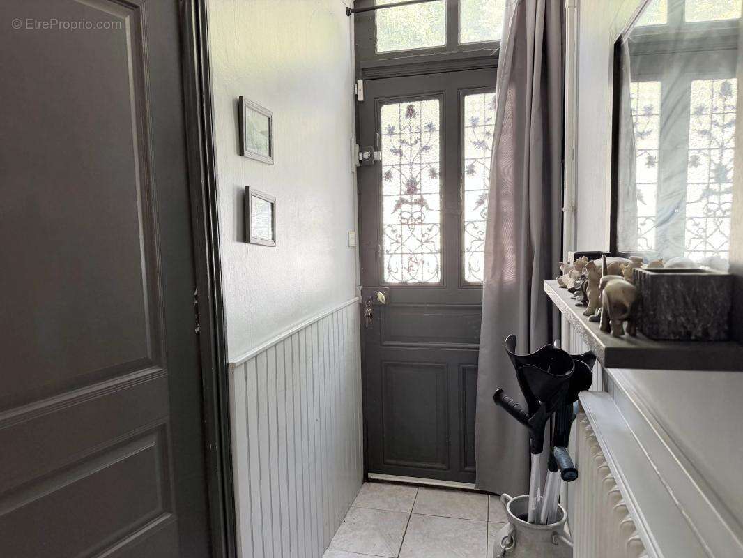 Mauves sur loire - maison de caractère 154 M2 viager occupé - photo 5