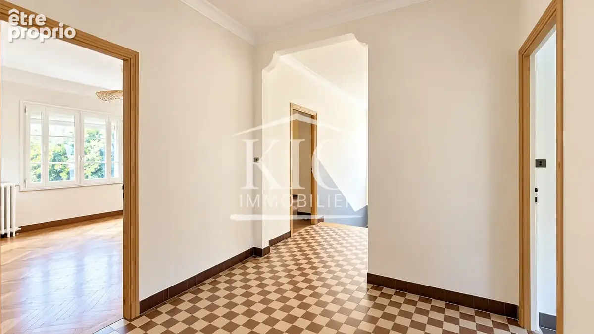PROCHE CARCASSONNE - Ensemble 2 Maisons 175 m2 et 158 m2 - Garages - Piscine - photo 3