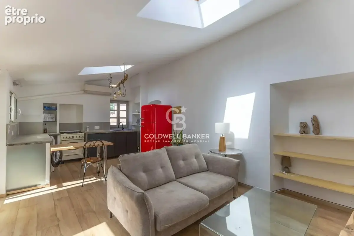 Muro – Charmant T4 rénové avec balcon - vue montagnes & village - photo 1