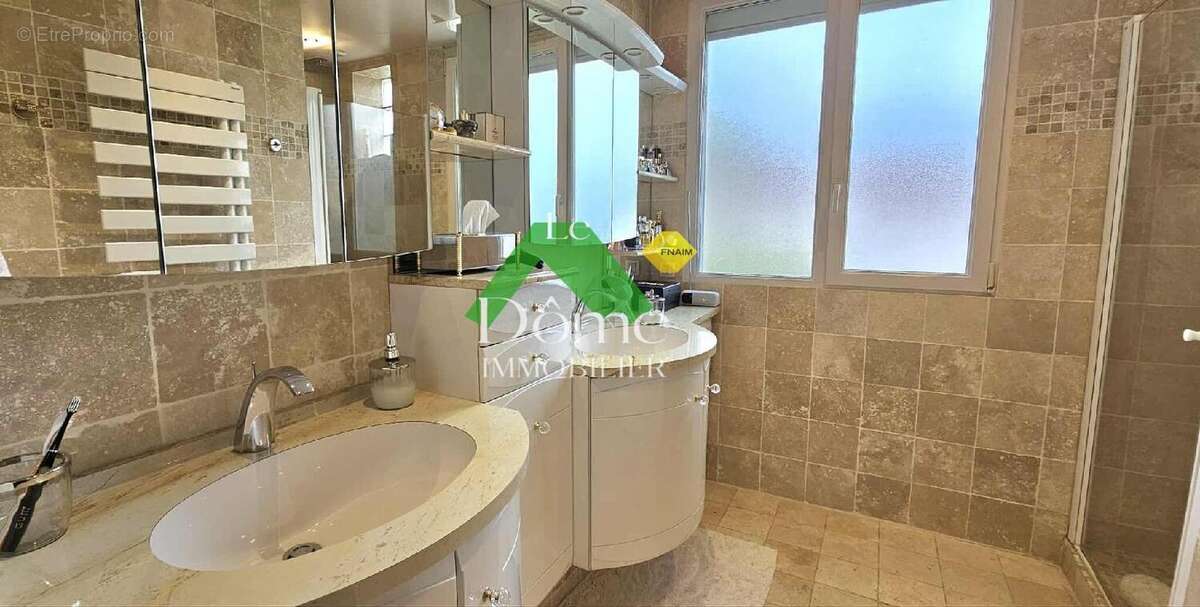 Maison à NOISY-LE-GRAND