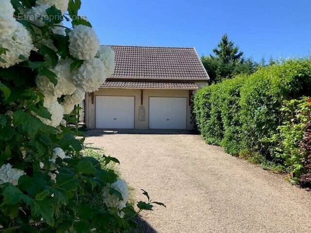 Maison à ECHILLEUSES