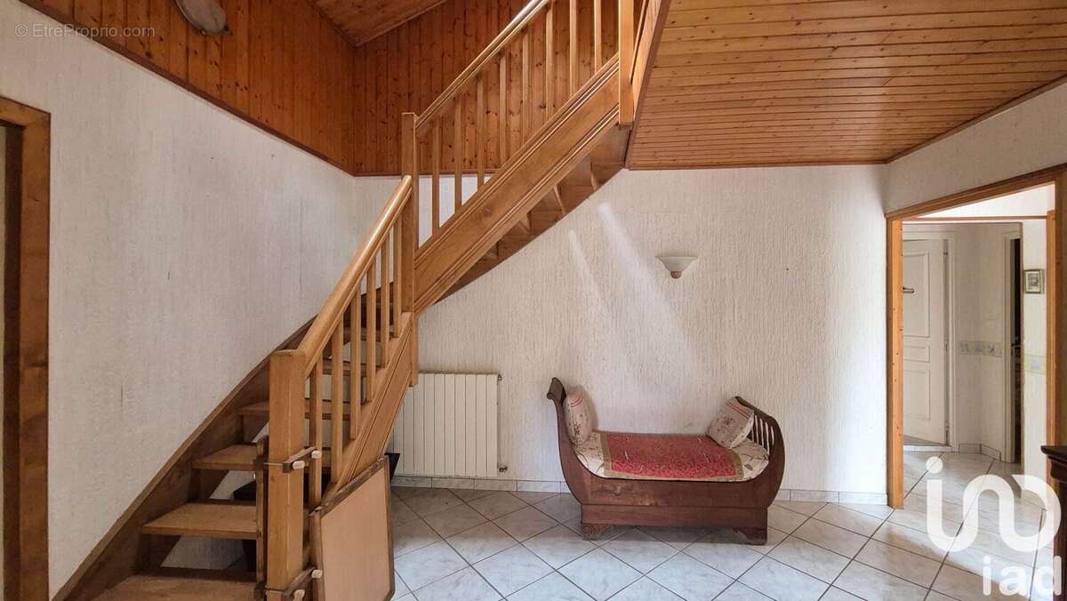 Maison 145 m² à Senergues  - photo 9