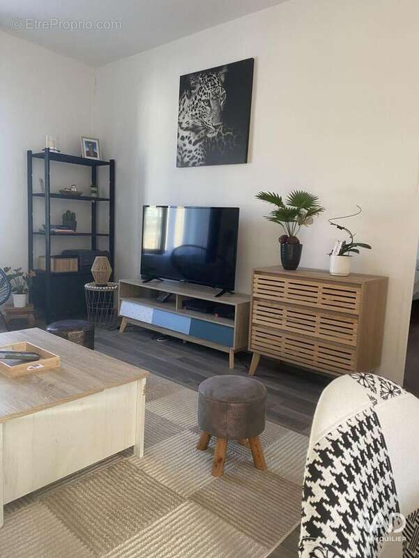 Photo 8 - Commerce à VARANGEVILLE