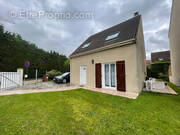 Maison à SARTROUVILLE