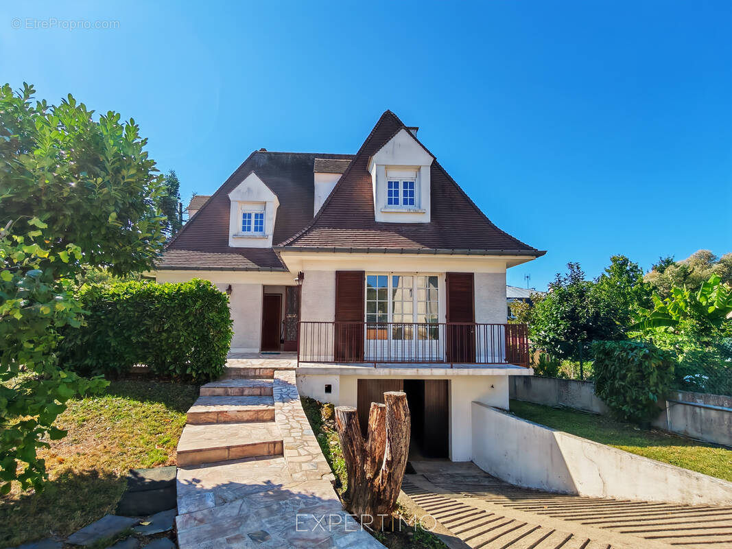 Maison à EMERAINVILLE