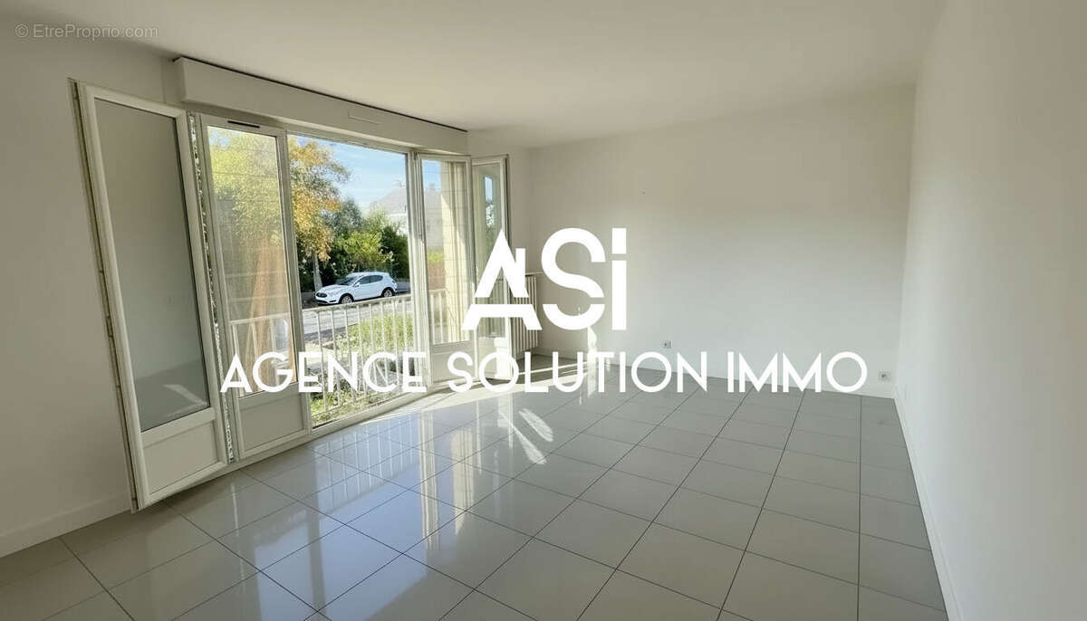 Maison à VILLAINES-LA-JUHEL