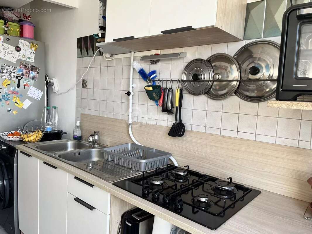 Appartement à MARSEILLE-1E