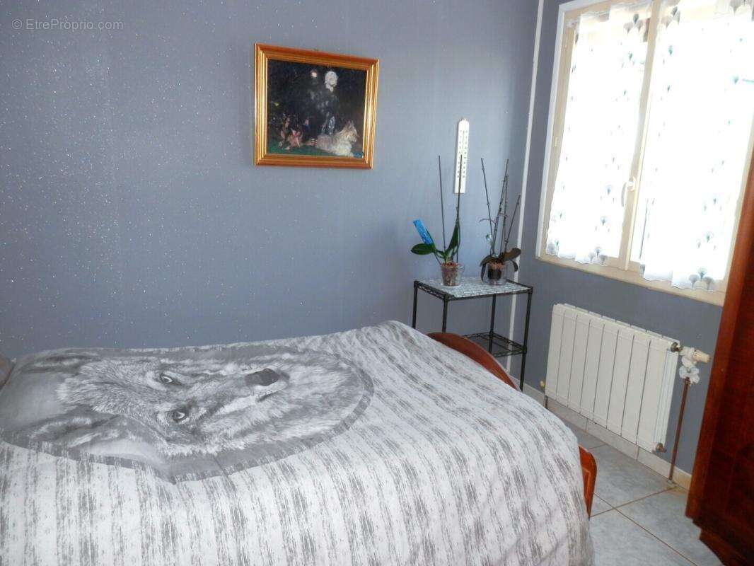 Maison à POIX-DE-PICARDIE