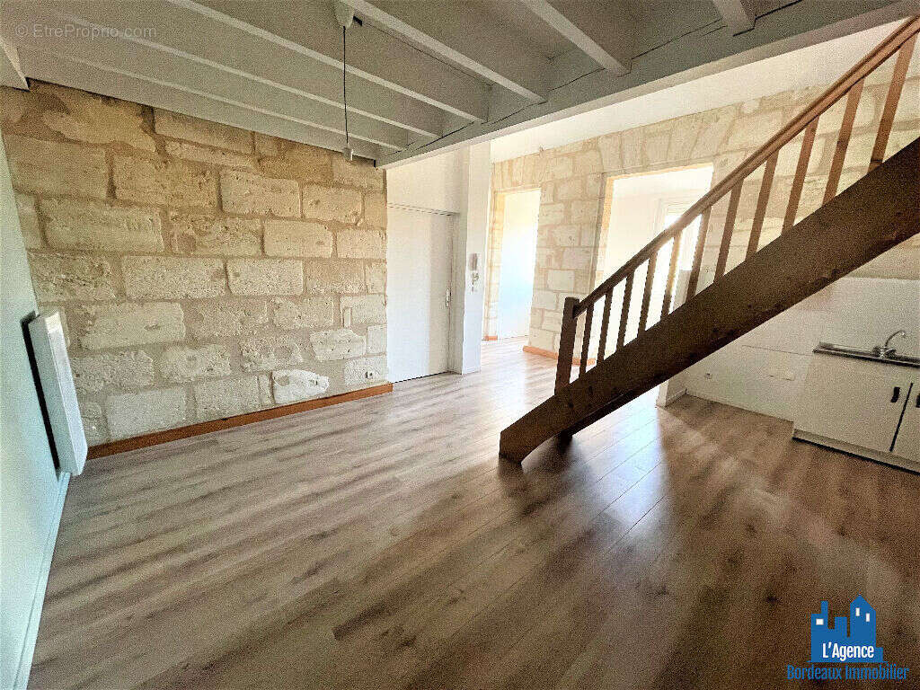 Appartement à BORDEAUX