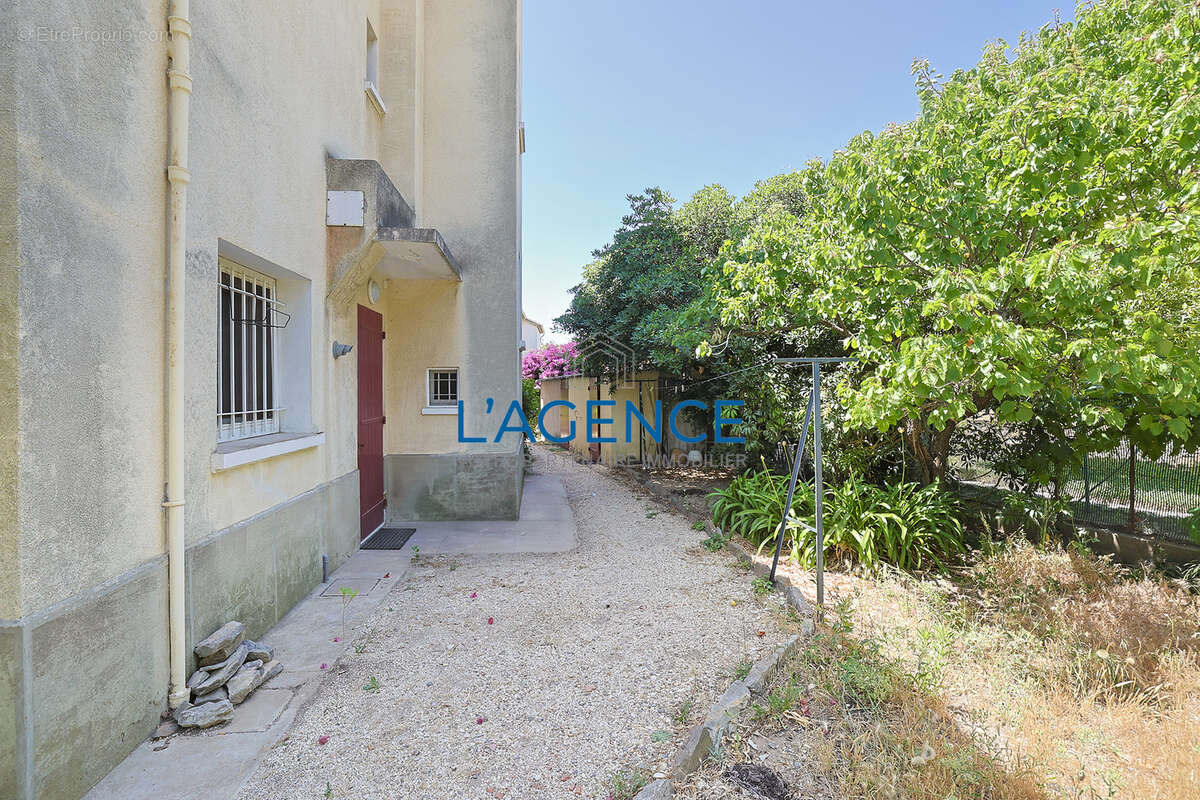 Appartement à HYERES