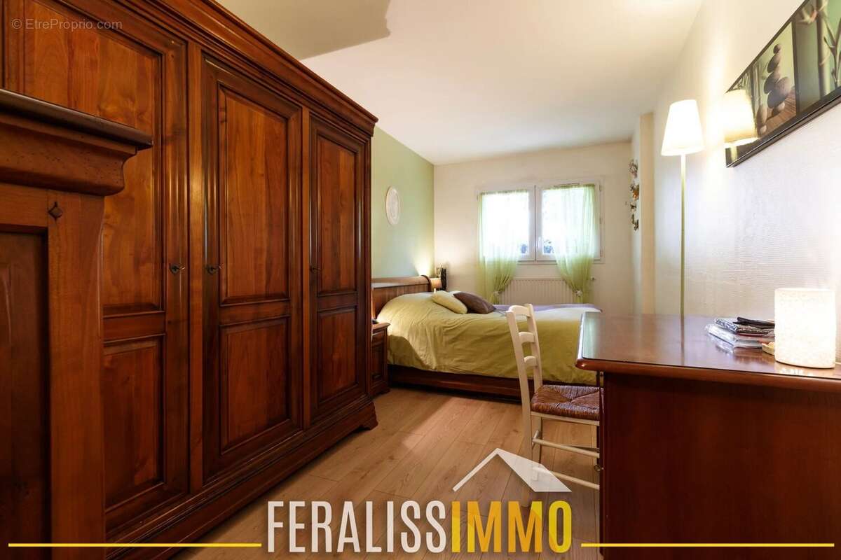 Appartement à JOUY-LE-MOUTIER