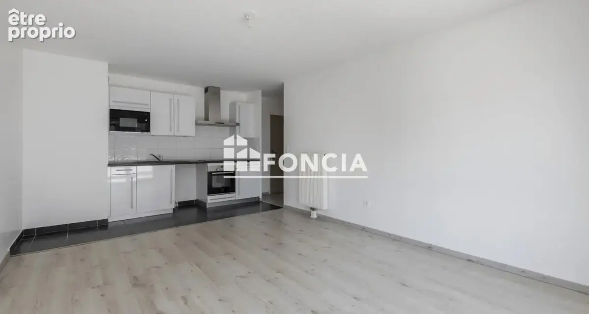 Appartement à DEVILLE-LES-ROUEN