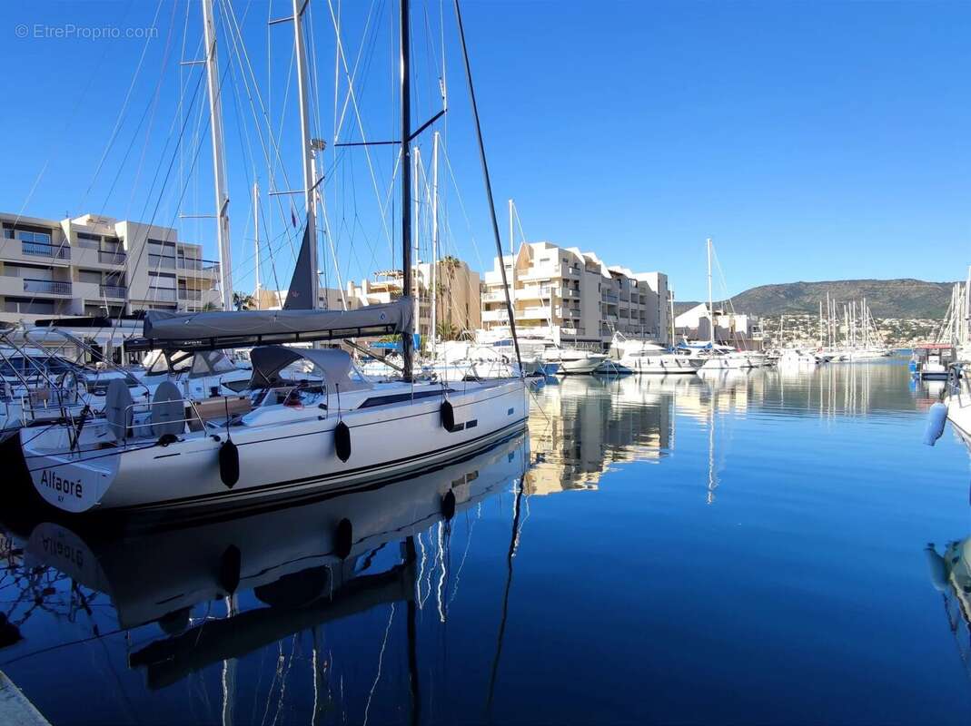 Appartement à BORMES-LES-MIMOSAS