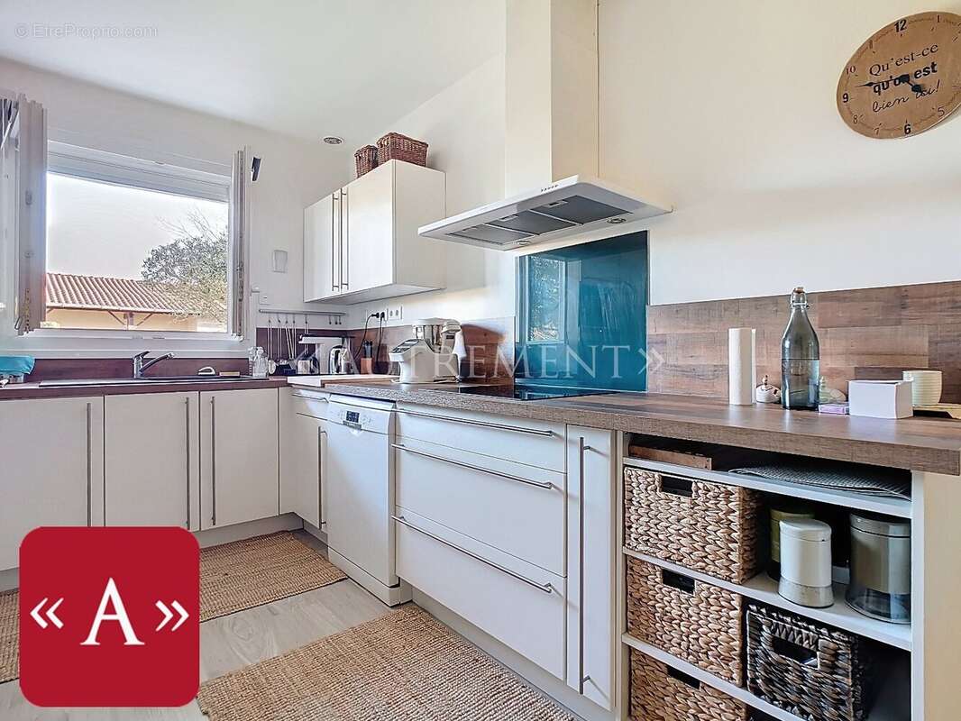 Maison à SAINT-SULPICE