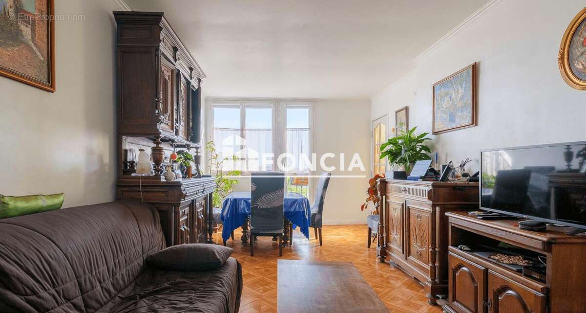 Exclusivité – Appartement 4 pièces avec box et cave à Noisy-le-Grand - photo 2