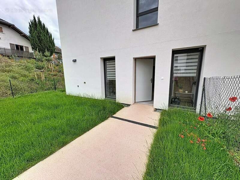 Appartement à SCIEZ