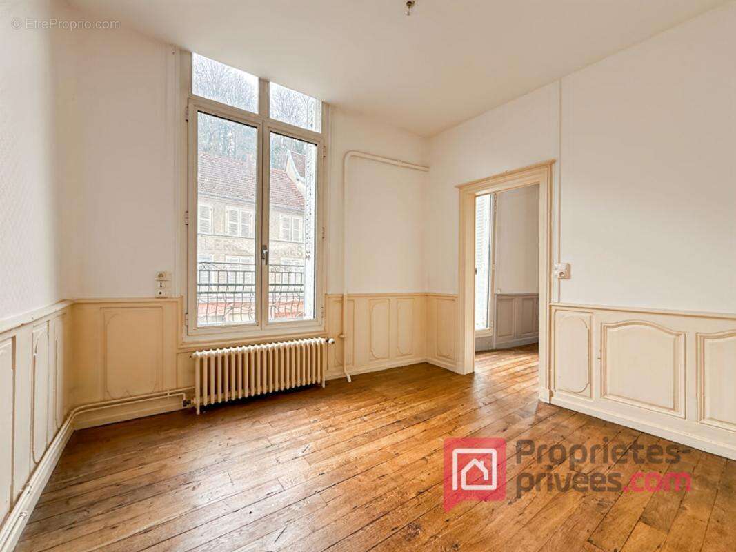 Appartement à BAR-SUR-SEINE