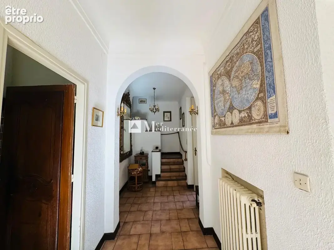 Proposé uniquement par notre agence - à vendre : maison à renover située à seulement 100 m de la plage. (83310 - photo 7