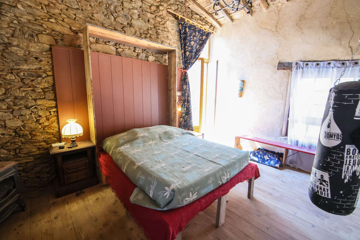 Maison à LA BASTIDE