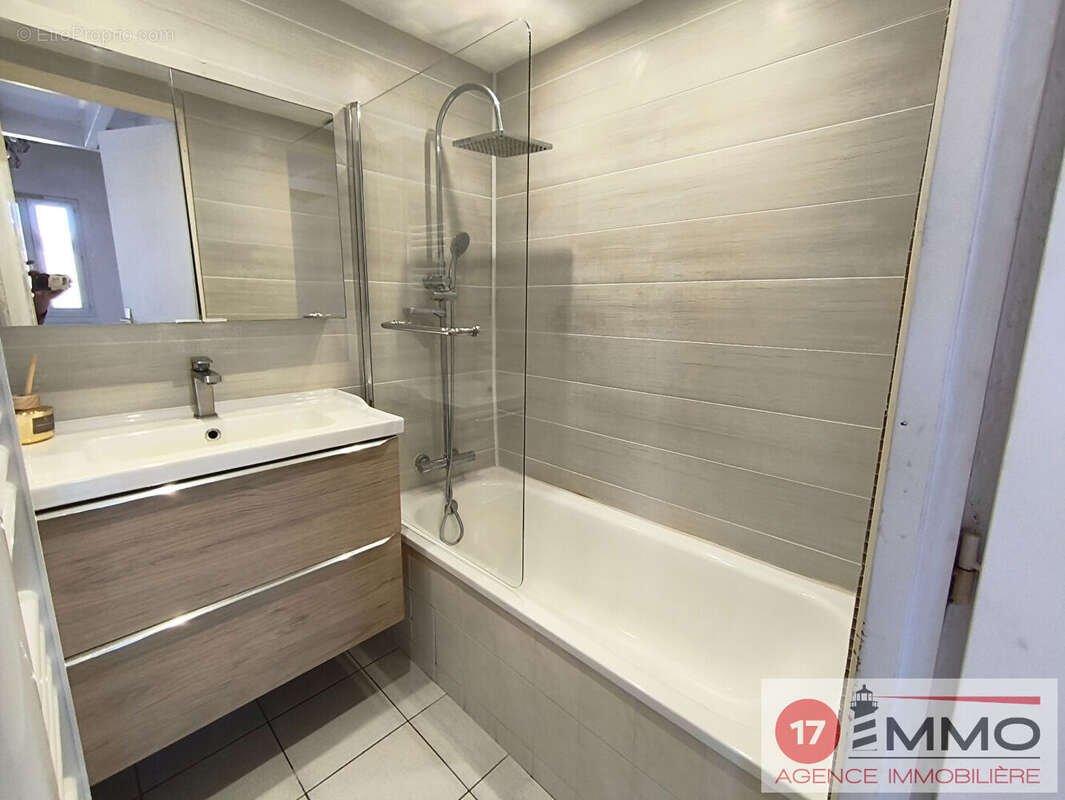 Maison à LA BREE-LES-BAINS