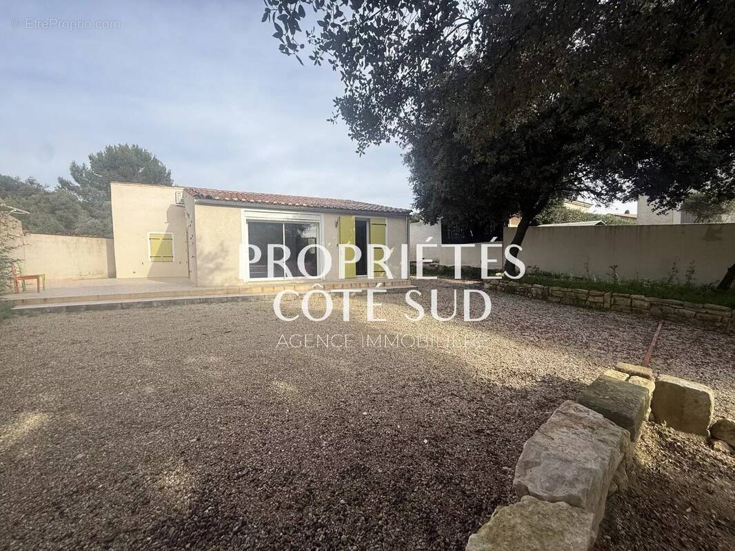 Maison à LES ANGLES