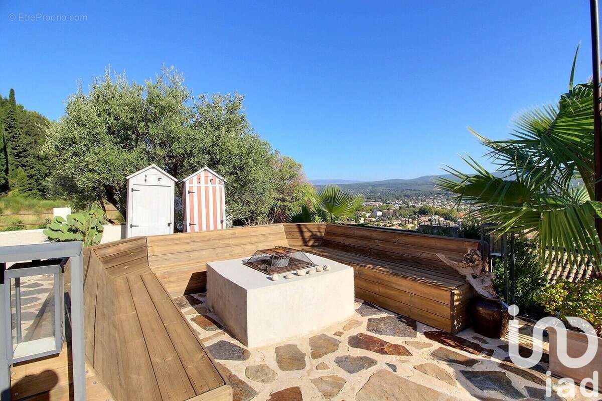 Photo 4 - Maison à LE BEAUSSET