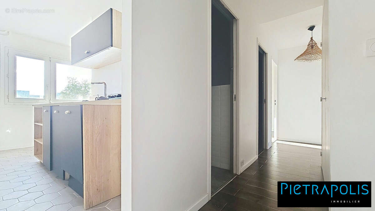 Appartement 80 m² à Villeurbanne  - photo 6