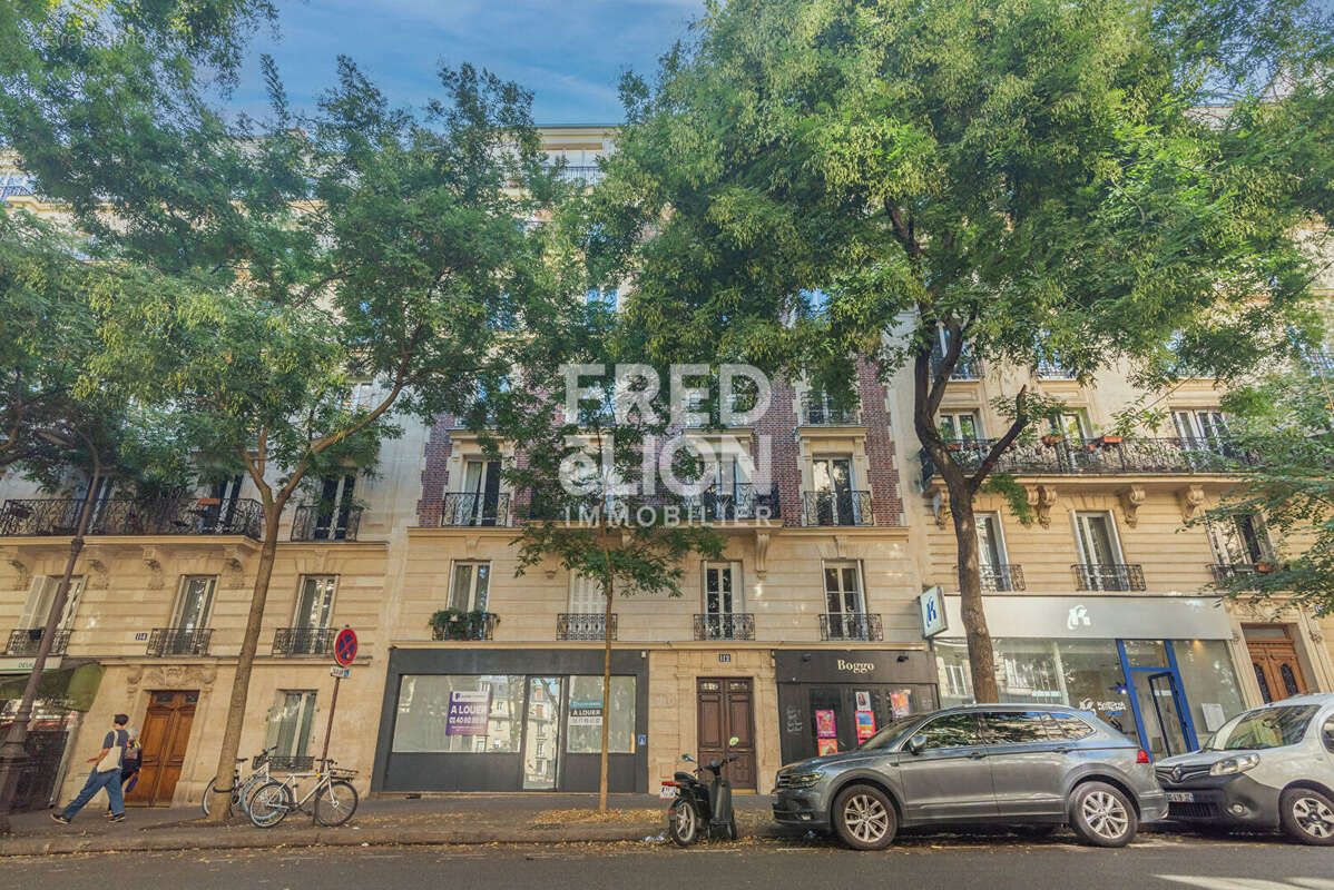 Appartement à PARIS-18E