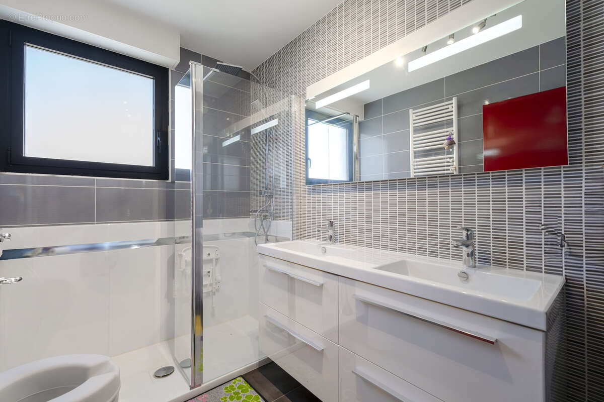 Appartement à SANARY-SUR-MER