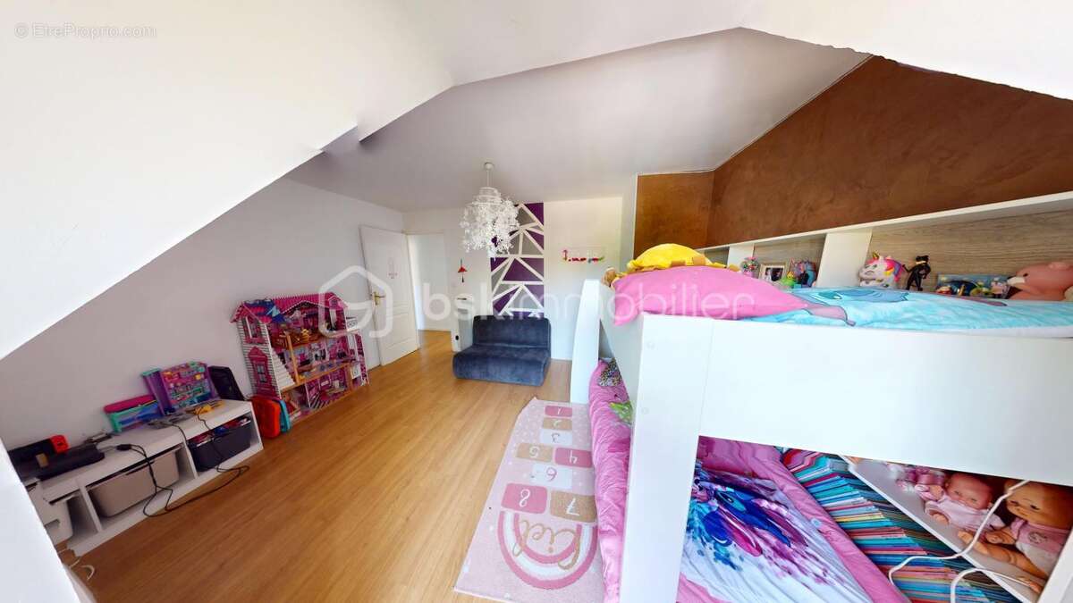 Maison à NARGIS