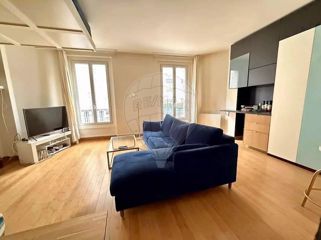 Appartement à PARIS-11E