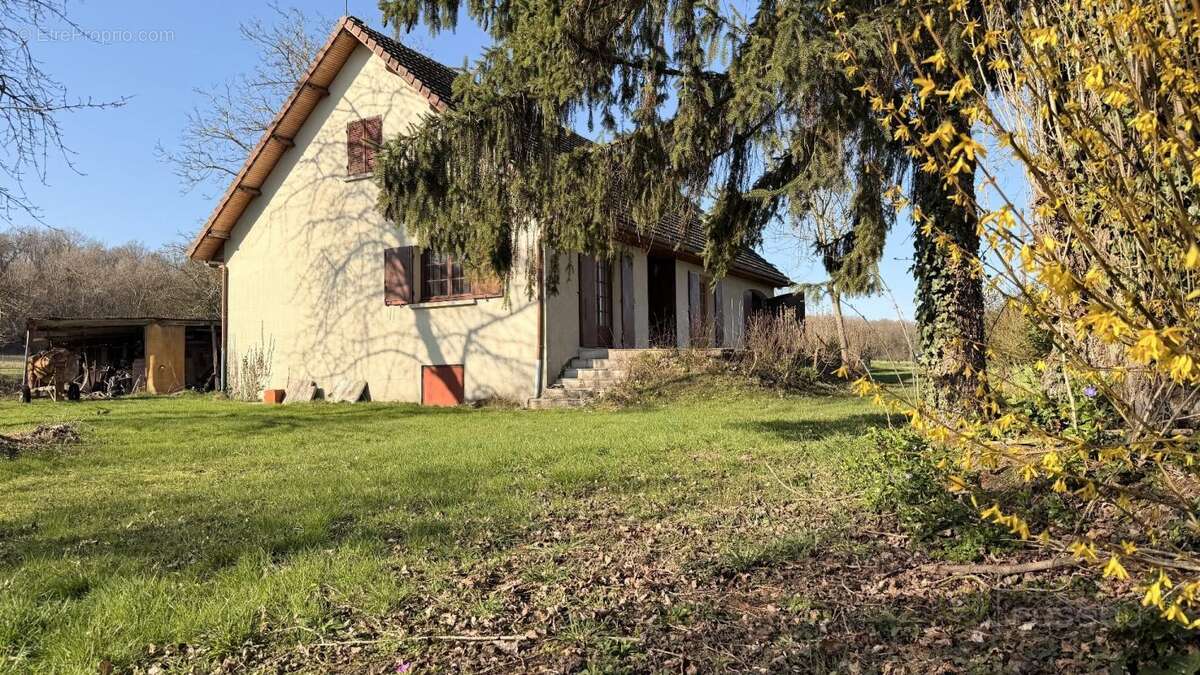 Maison à CHAUMONT-EN-VEXIN