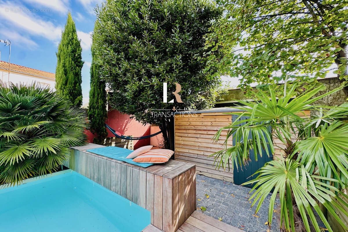 Maison à LA ROCHELLE