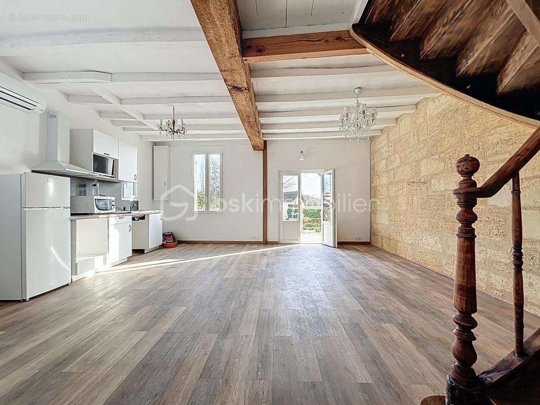 Authentique maison en pierre aux multiples possibilités - photo 11