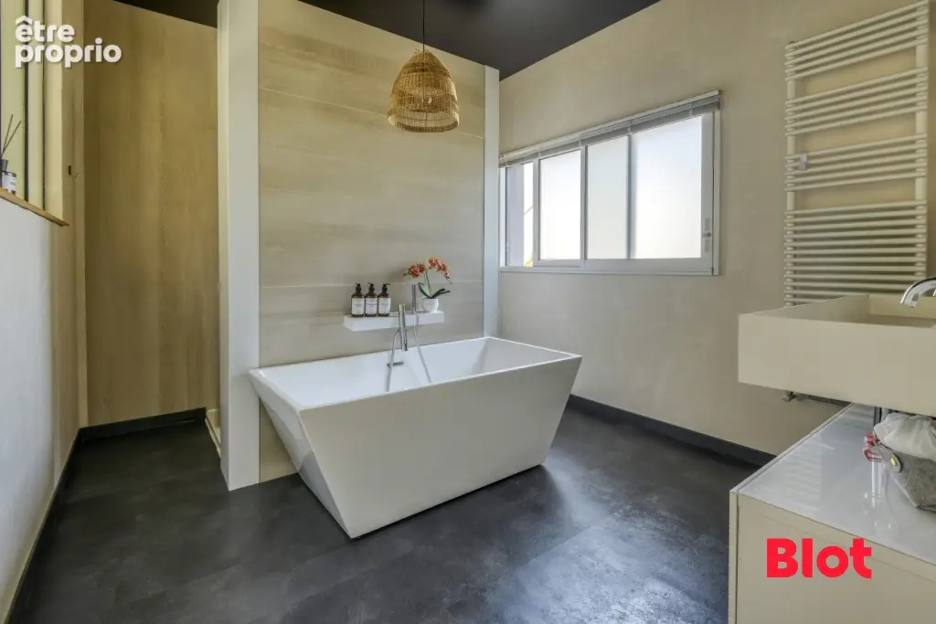 Maison 221 m² à Orvault  - photo 8