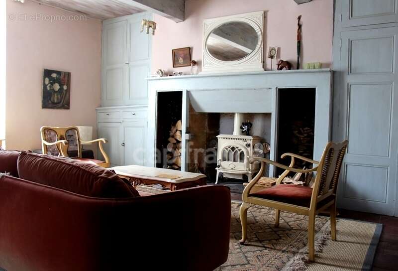 Maison à SAINT-CLAR