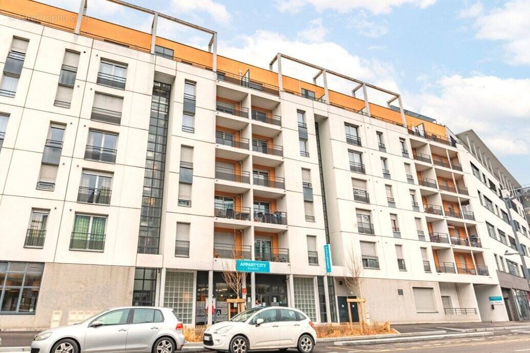 Appartement à LYON-9E