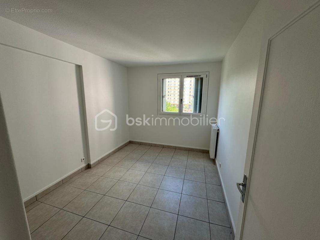 Appartement à NEUILLY-SUR-MARNE