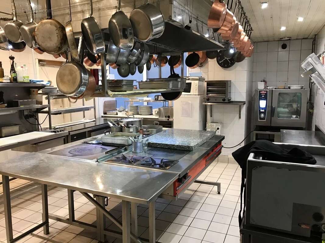 Commerce à RETHONDES