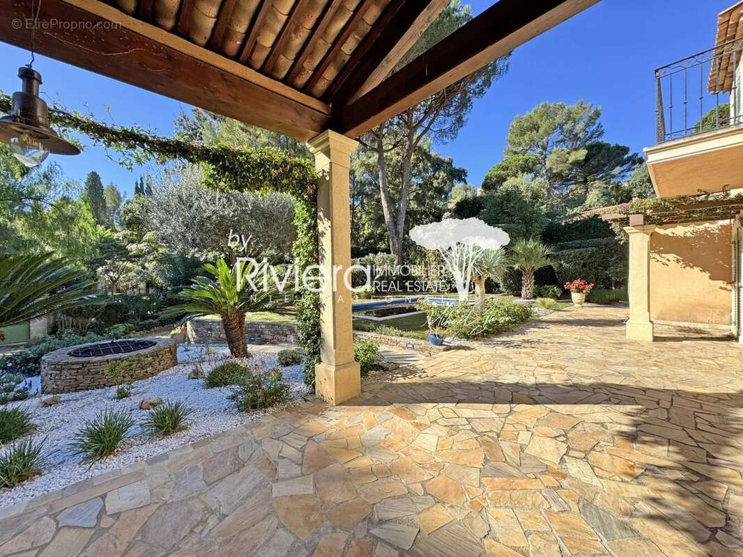 Maison à CAVALAIRE-SUR-MER