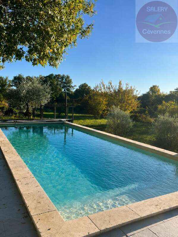 Domaine offrant un potentiel aussi rare que son emplacement - photo 2