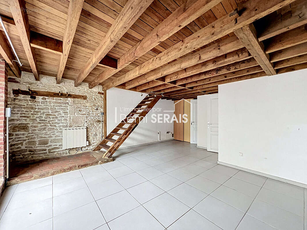 Maison à POTIGNY