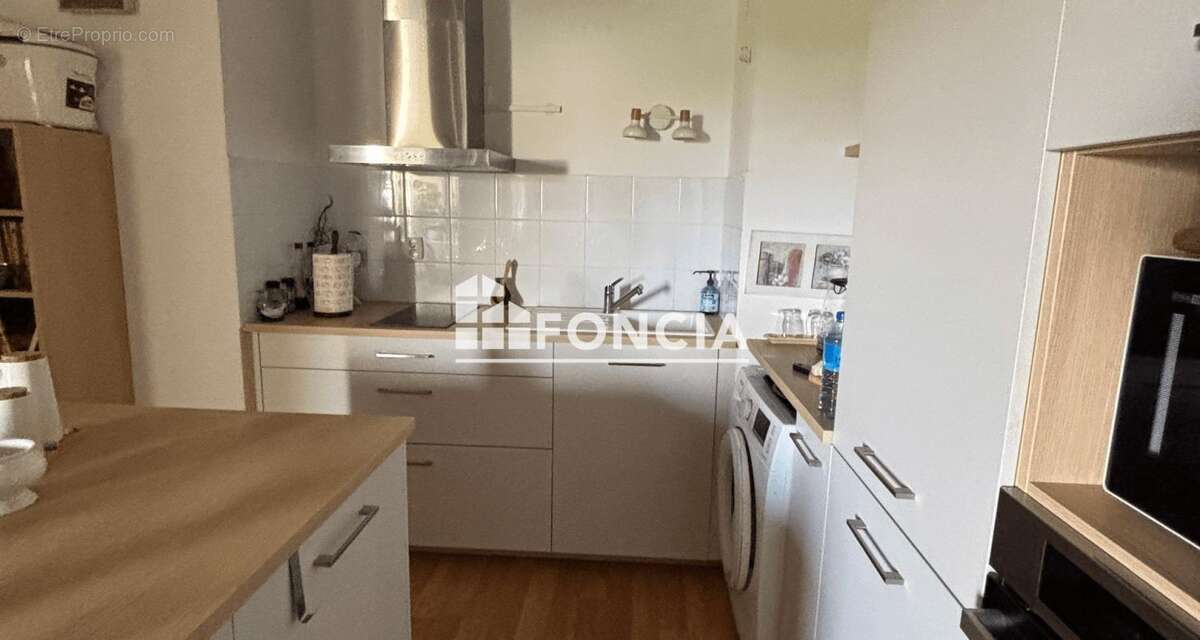 Appartement T3 en résidence seniors sécurisée - photo 2