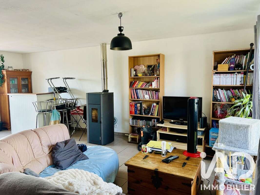 Maison 101 m² à Val-D'ize  - photo 3