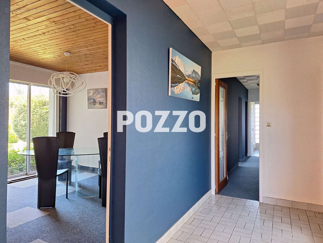 Maison à SAINT-JEAN-DES-CHAMPS